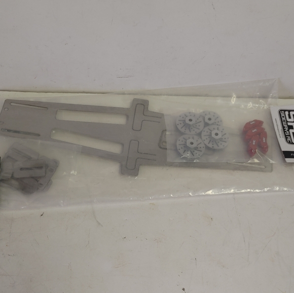 Sideways RC Scale Drift Basher Display Chassis Kit Red Caliper, Seat Brackets - Picture 2 of 6